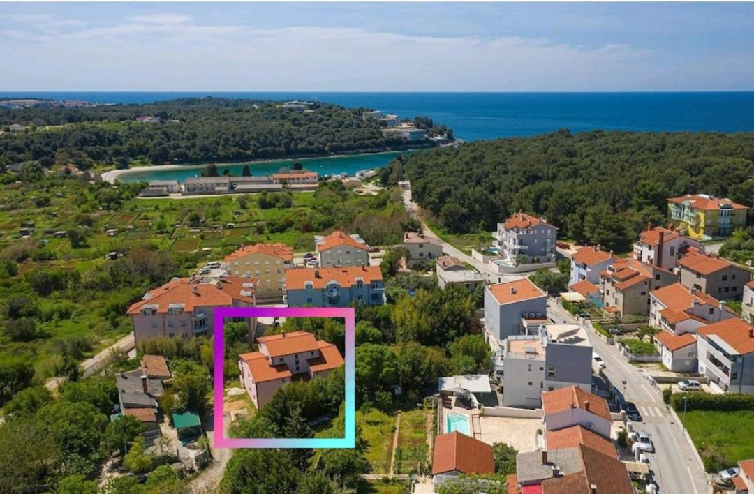 Apartment Nora Near The Beach พูลา ภายนอก รูปภาพ